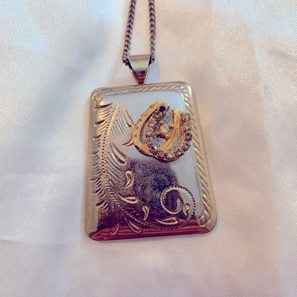 Western necklace
